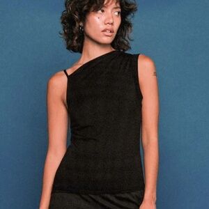 Geel Zoe Top Black Size S